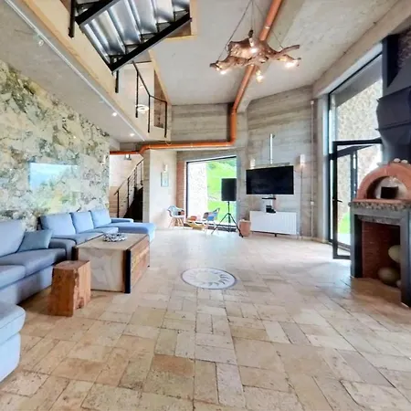 Villa Costin